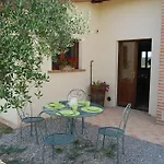 Lantgård La Casa Di Piandelbello *