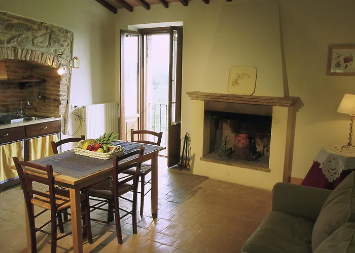 مزرعة للإقامة La Casa Di Piandelbello